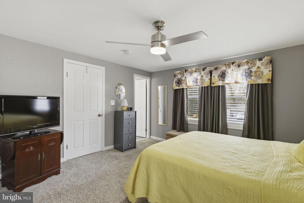 Image 19 of property listing at 505 FOSTER KNOLL DR, Joppa, MD 21085