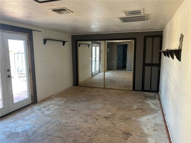 4539 S Calle Del Media, Fort Mohave, AZ 86426