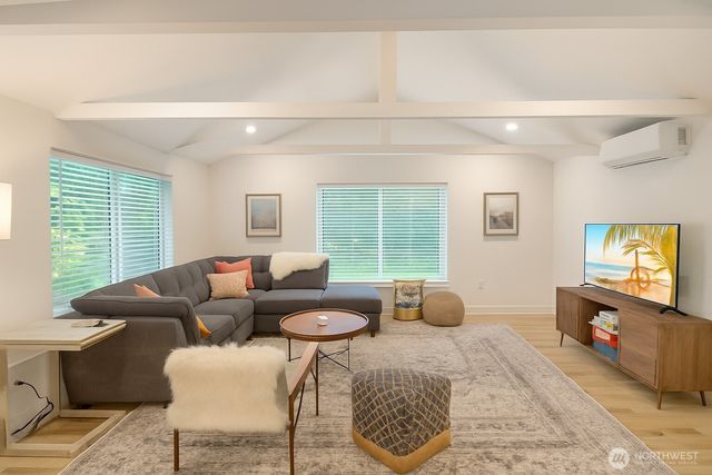 41 E Alderney Street, Union, WA 98592