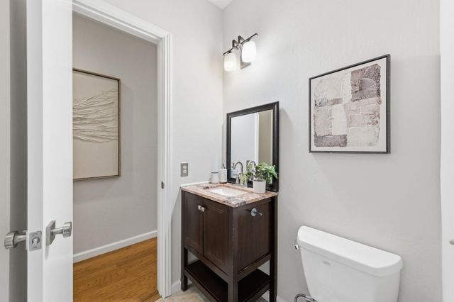 11 Hayward Avenue 1009, San Mateo, CA 94401