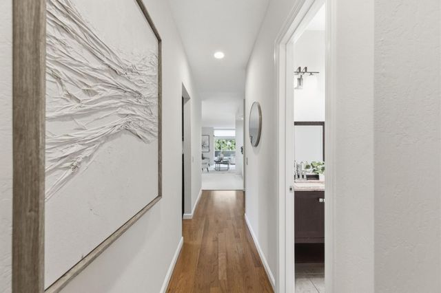 11 Hayward Avenue 1009, San Mateo, CA 94401