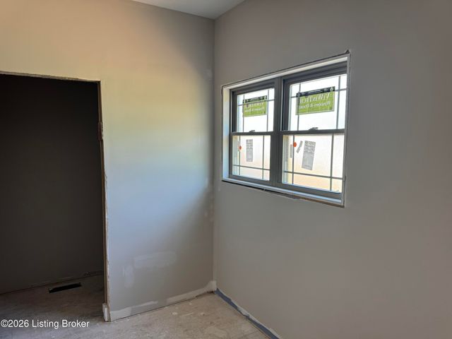 381 Robin Way, Shepherdsville, KY 40165