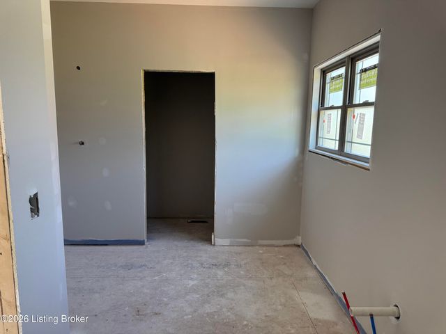 381 Robin Way, Shepherdsville, KY 40165