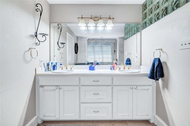 22 Dunrobin, Garland, TX 75044