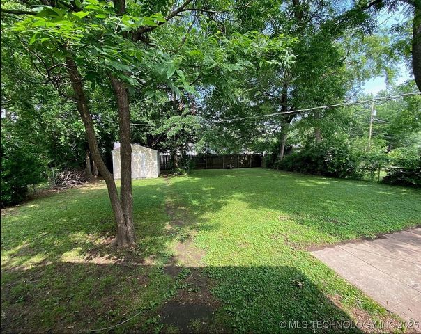 4637 S Trenton Avenue, Tulsa, OK 74105