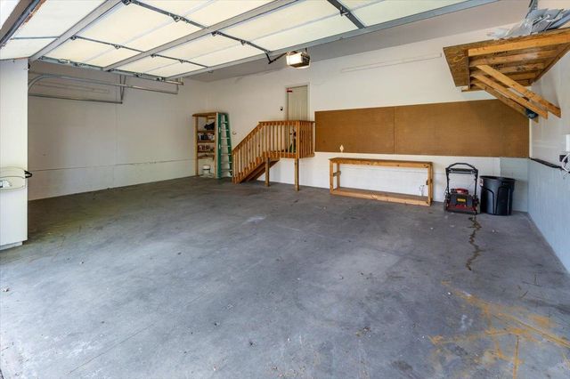 1476 Pinetree Pass, Eagan, MN 55122