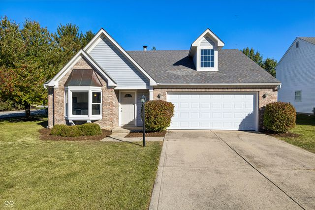 6230 Valleyview Drive, Fishers, IN 46038
