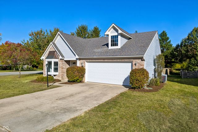 6230 Valleyview Drive, Fishers, IN 46038