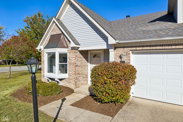 6230 Valleyview Drive, Fishers, IN 46038