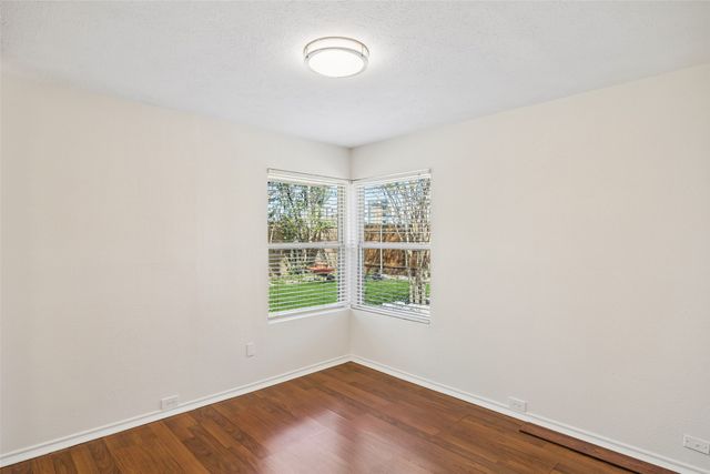 4111 Rosser Square, Dallas, TX 75244