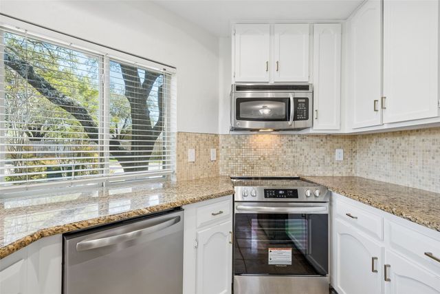 4111 Rosser Square, Dallas, TX 75244