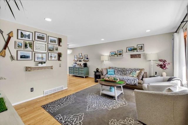 4706 Starker Avenue, Madison, WI 53716