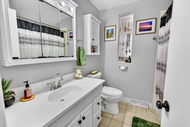 4706 Starker Avenue, Madison, WI 53716