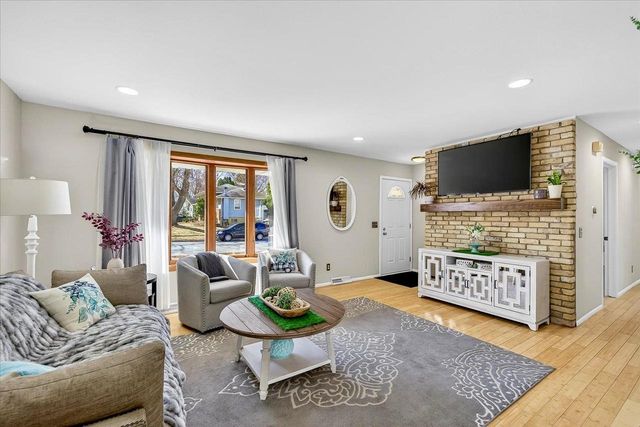 4706 Starker Avenue, Madison, WI 53716