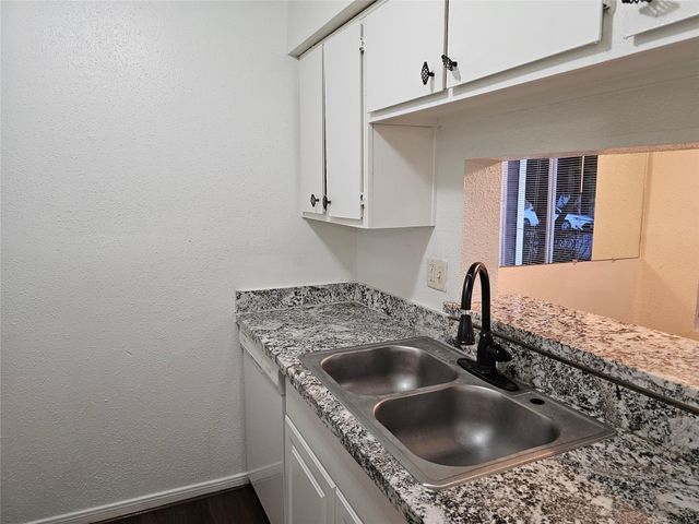 12647 Ashford Meadow Drive 4, Houston, TX 77082