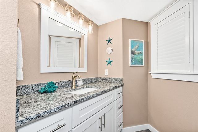 800 Sandcastle Dr 227, Port Aransas, TX 78373