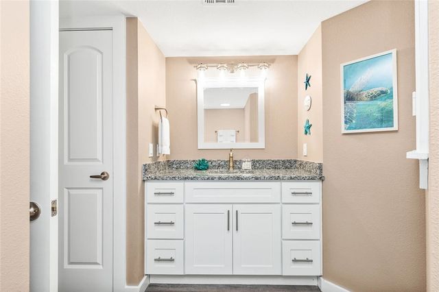 800 Sandcastle Dr 227, Port Aransas, TX 78373