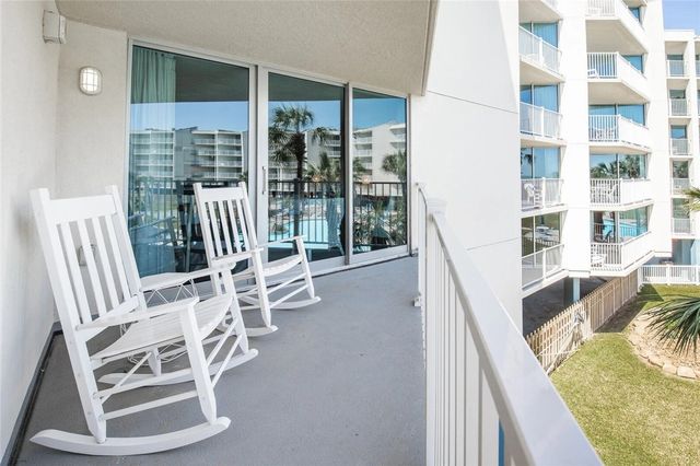 800 Sandcastle Dr 227, Port Aransas, TX 78373