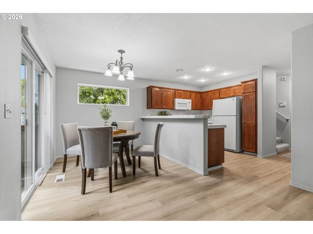 2987 Ne LANGE Ct, Hillsboro, OR 97124