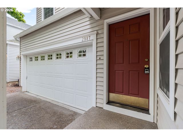 2987 Ne LANGE Ct, Hillsboro, OR 97124