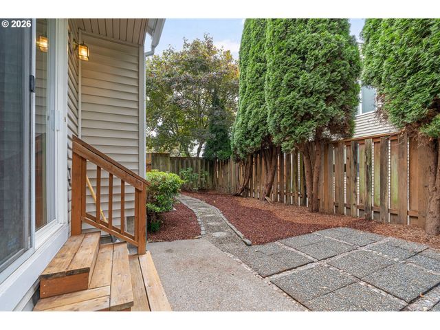 2987 Ne LANGE Ct, Hillsboro, OR 97124