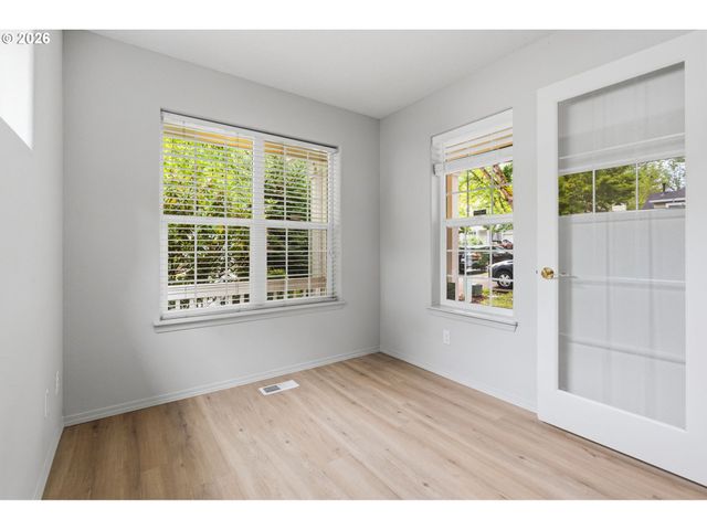 2987 Ne LANGE Ct, Hillsboro, OR 97124