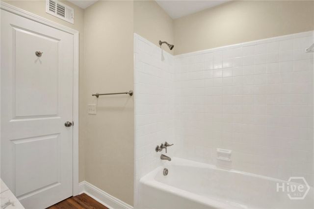 1307 E 70th Street, Savannah, GA 31404