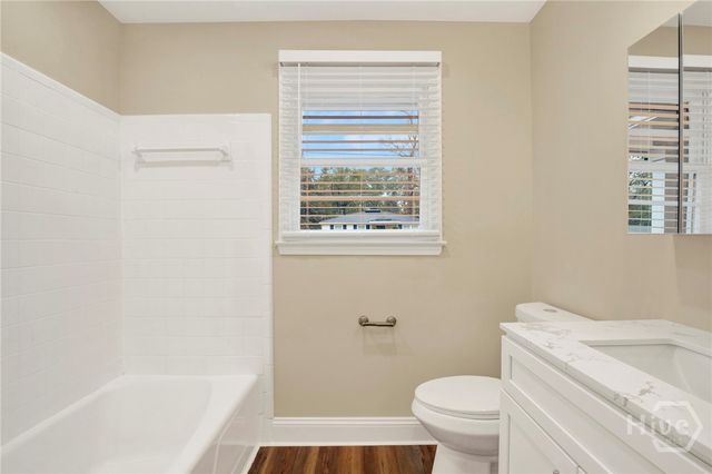 1307 E 70th Street, Savannah, GA 31404