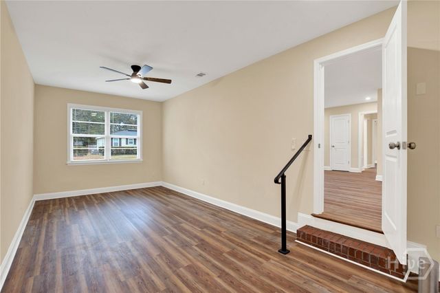 1307 E 70th Street, Savannah, GA 31404