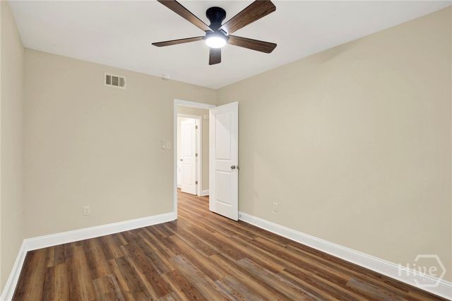 1307 E 70th Street, Savannah, GA 31404