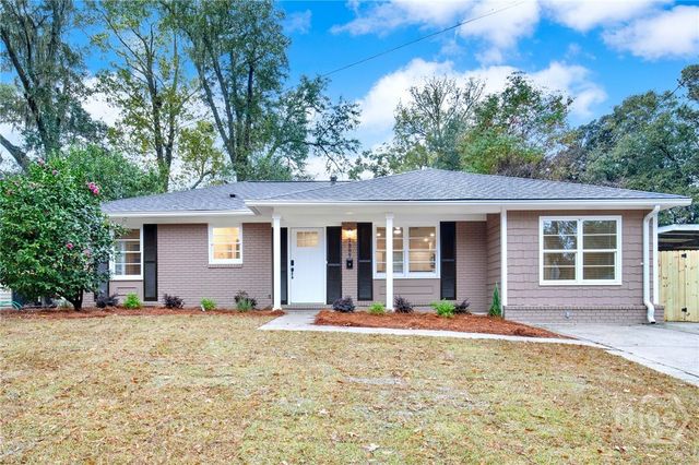 1307 E 70th Street, Savannah, GA 31404