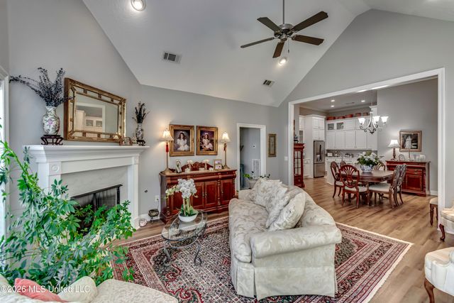 1720 Sweetwater Drive, Pearl, MS 39208