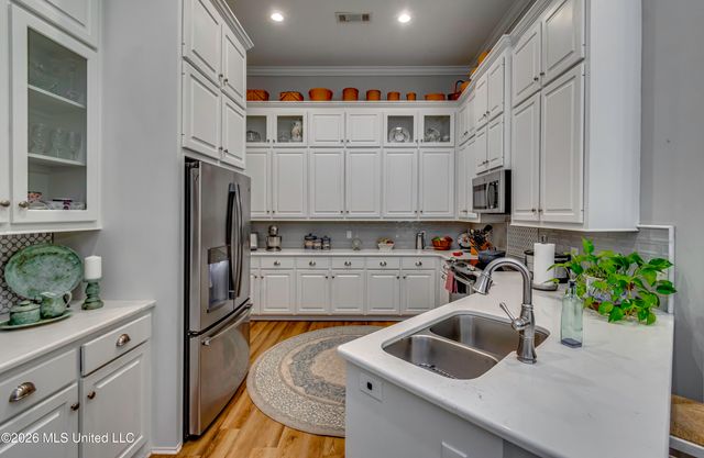 1720 Sweetwater Drive, Pearl, MS 39208