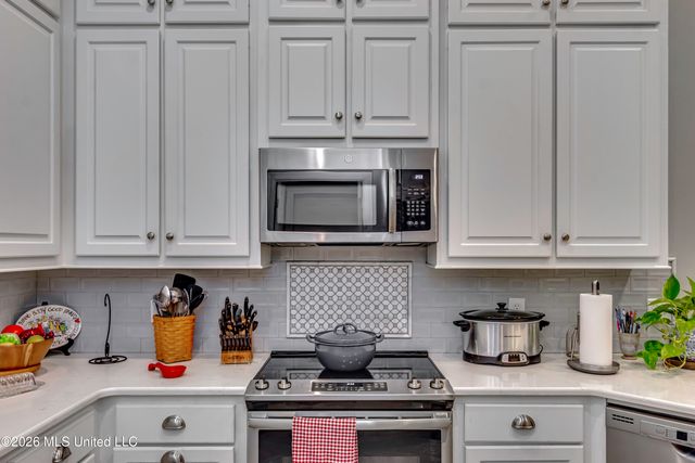 1720 Sweetwater Drive, Pearl, MS 39208