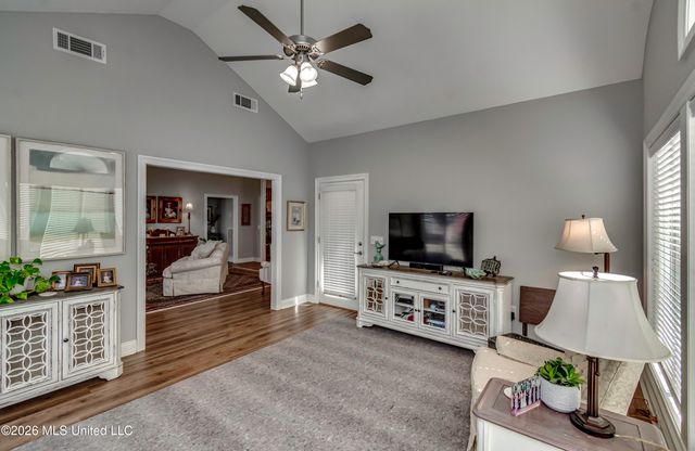 1720 Sweetwater Drive, Pearl, MS 39208