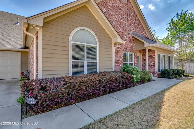 1720 Sweetwater Drive, Pearl, MS 39208