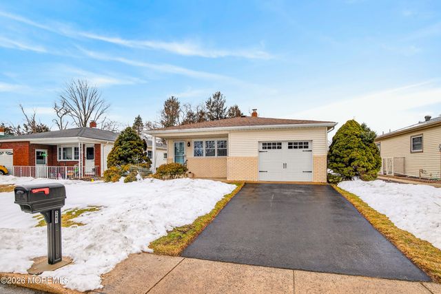 241 Charlotteville Drive N, Toms River, NJ 08757