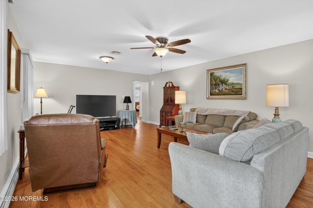 241 Charlotteville Drive N, Toms River, NJ 08757