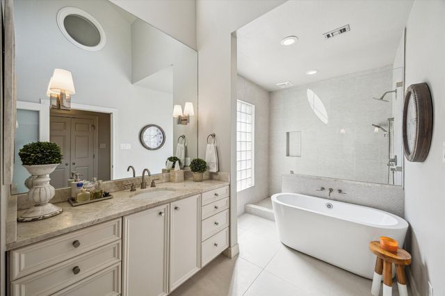 5417 Dickson Street A, Houston, TX 77007