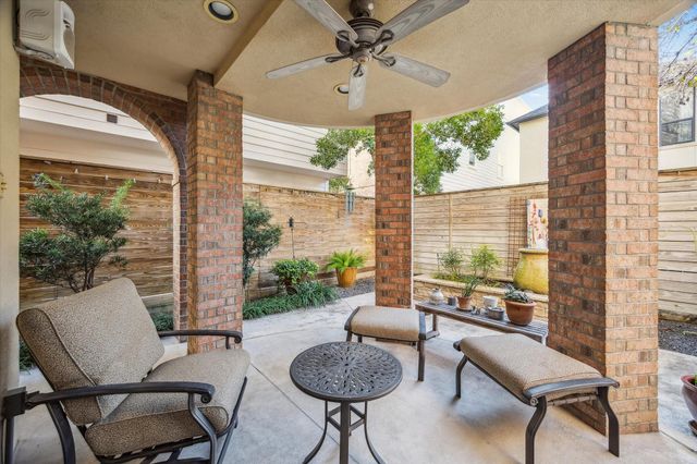 5417 Dickson Street A, Houston, TX 77007