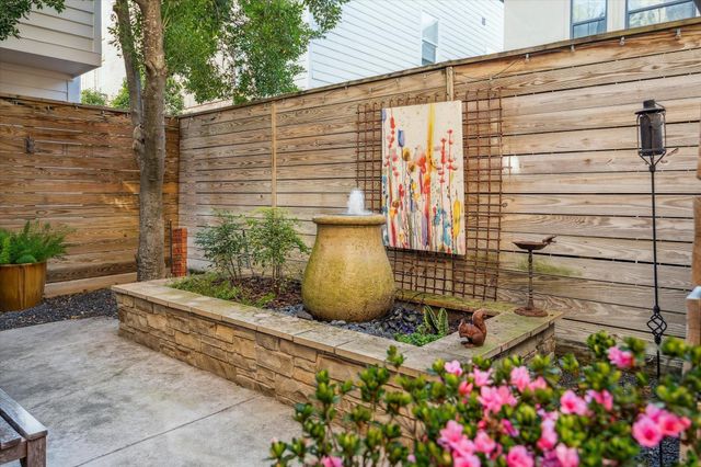 5417 Dickson Street A, Houston, TX 77007