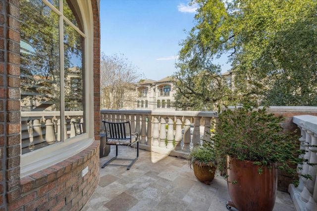 5417 Dickson Street A, Houston, TX 77007