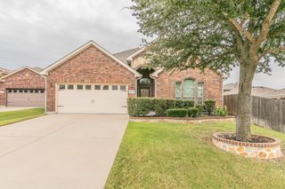 6810 Muirfield Drive, Arlington, TX 76001