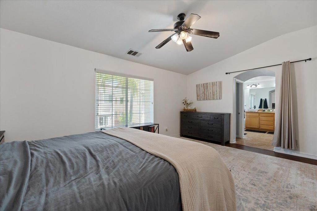 Image 25 of property listing at Address unavailable.