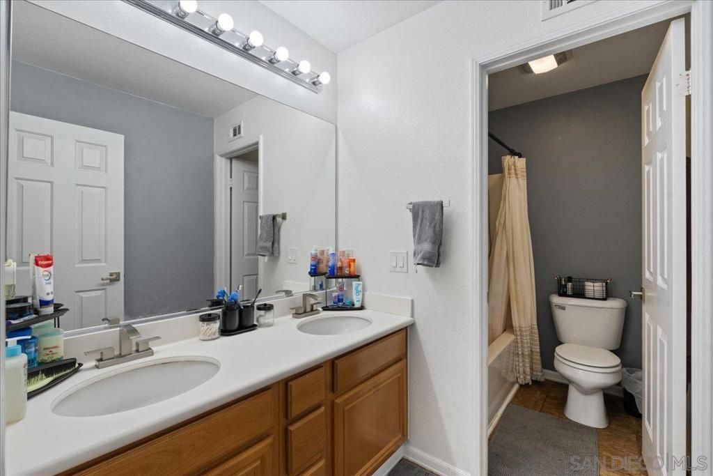 Image 29 of property listing at Address unavailable.