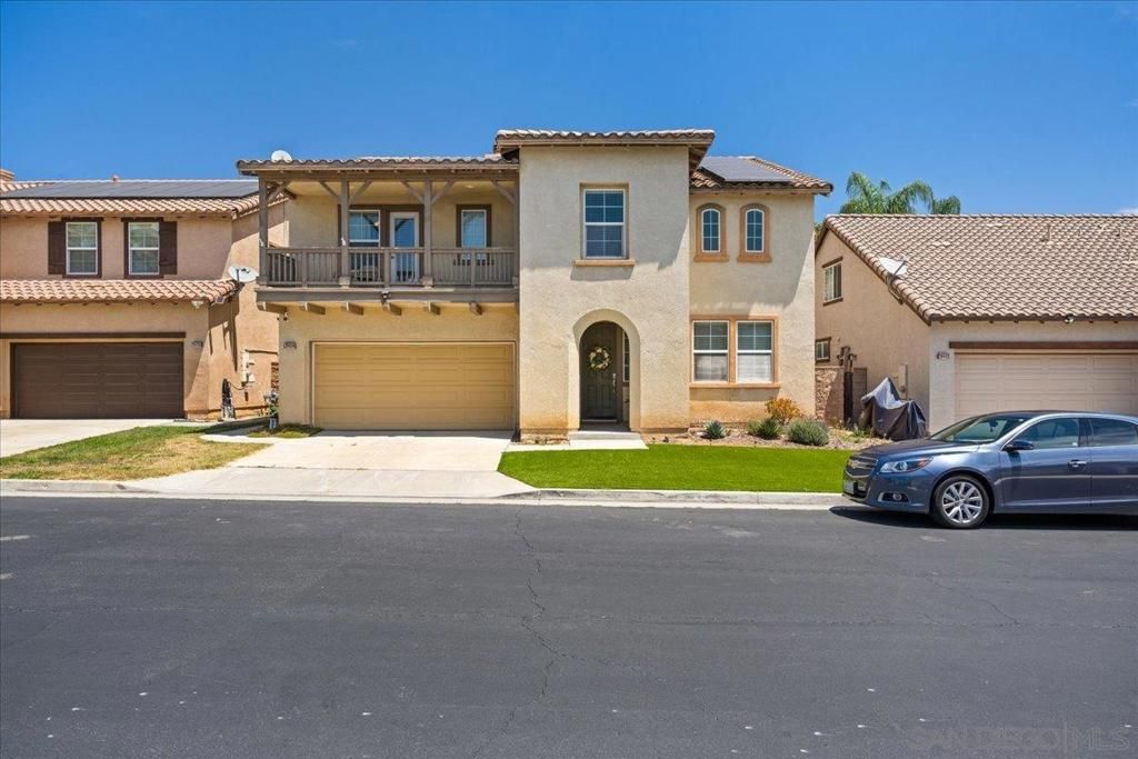 Image 4 of property listing at Address unavailable.
