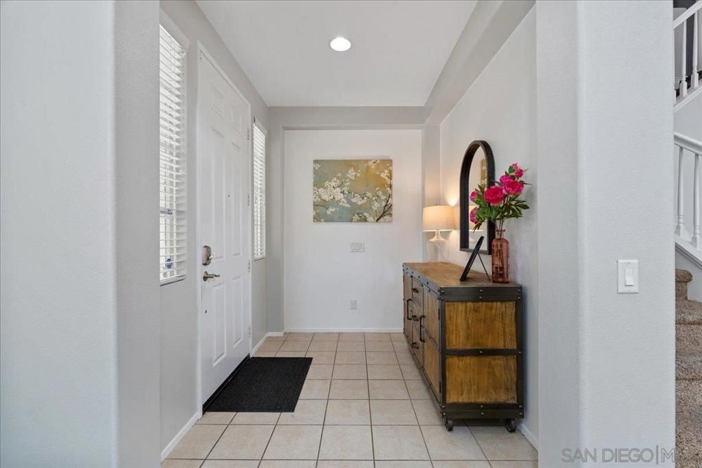 Image 7 of property listing at Address unavailable.