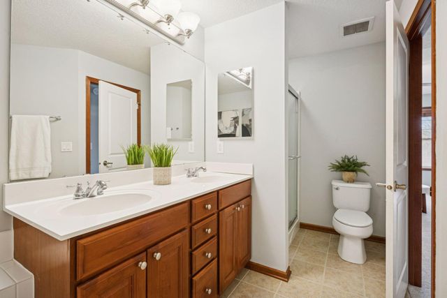 4004 Cedar Grove Lane, Eagan, MN 55122