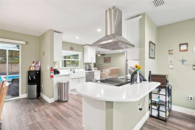 5240 ROYAL OAK DRIVE, Fruitland Park, FL 34731