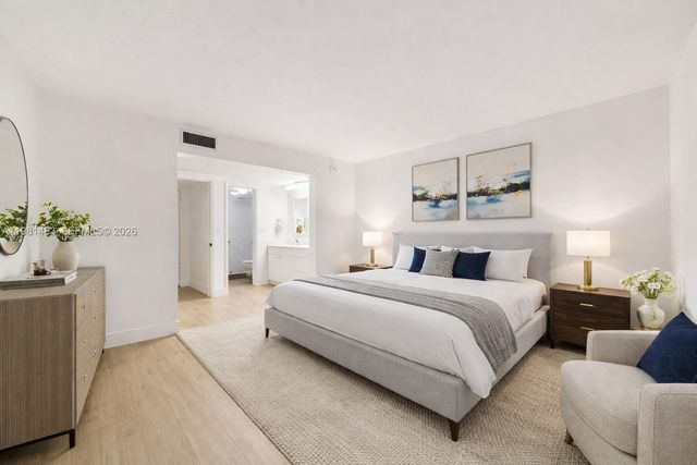 1205 Mariposa Ave 326, Coral Gables, FL 33146